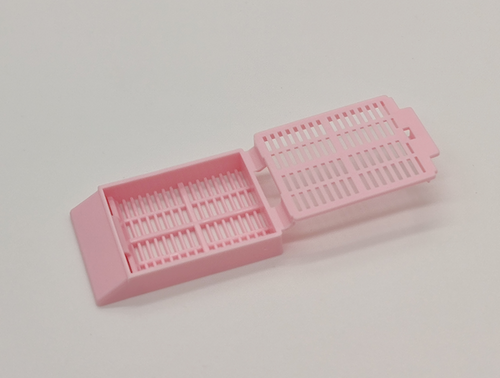 plastic biopsy tissue cassettes with detachable lid 30 angled face large writing area pink 